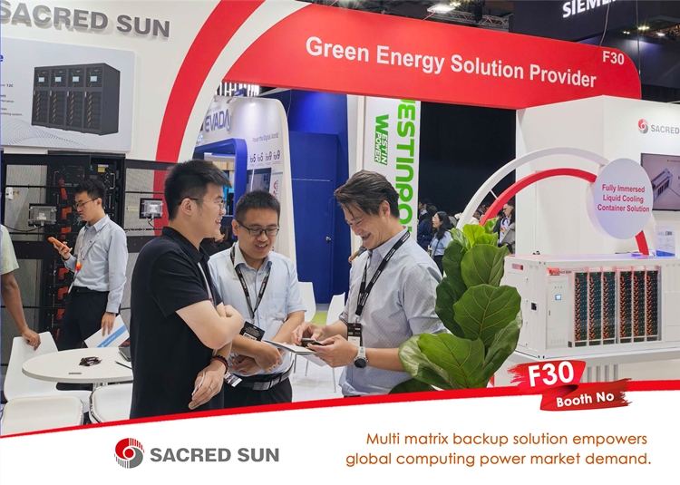 Sacred Sun showcased its prefabricated power module solutions and high-voltage UPS lithium battery system solutions at the exhibition.